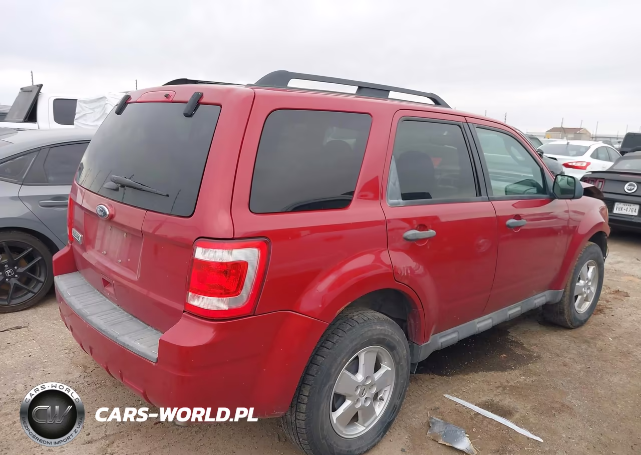 2011 Ford Escape Xlt VIN:1FMCU9D76BKB26072 - 4