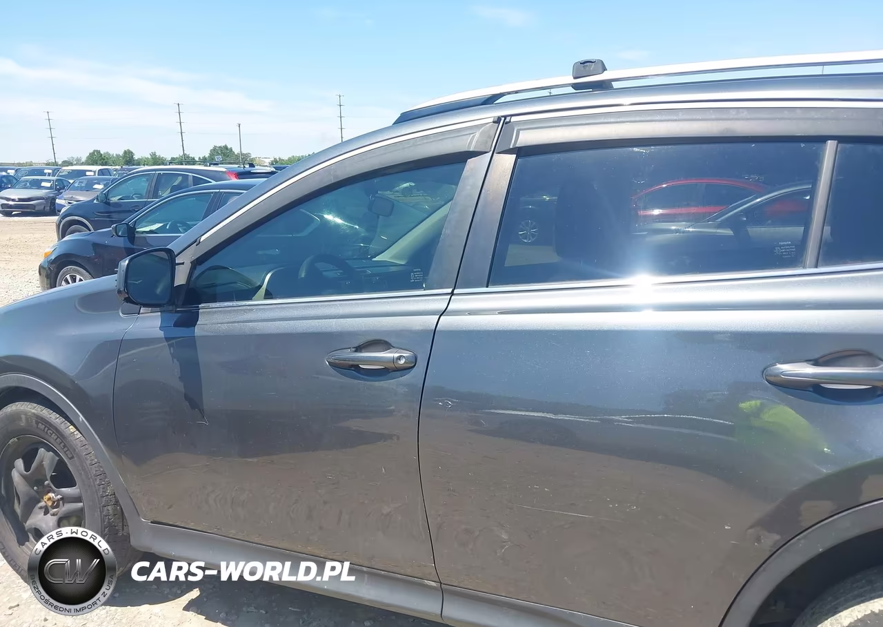 2015 Toyota Rav4 Le VIN:JTMBFREVXFD114623 - 14