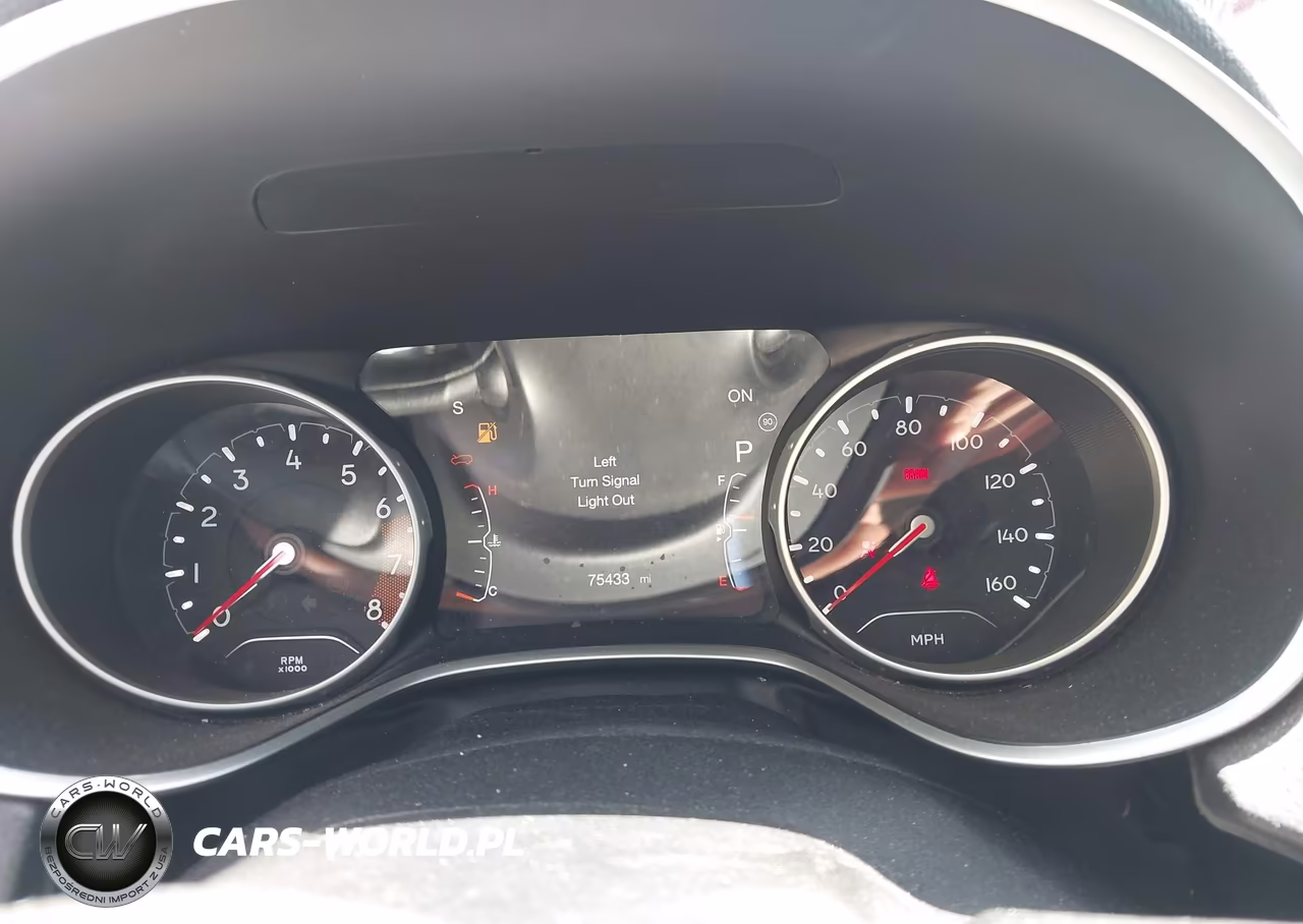 2018 Jeep Compass Latitude 4X4 VIN:3C4NJDBB3JT470214 - 7