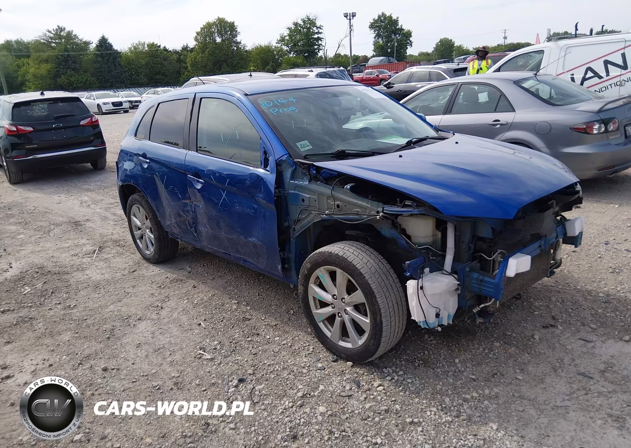 2015 Mitsubishi Outlander Sport Es – zdjęcie 1 z 12