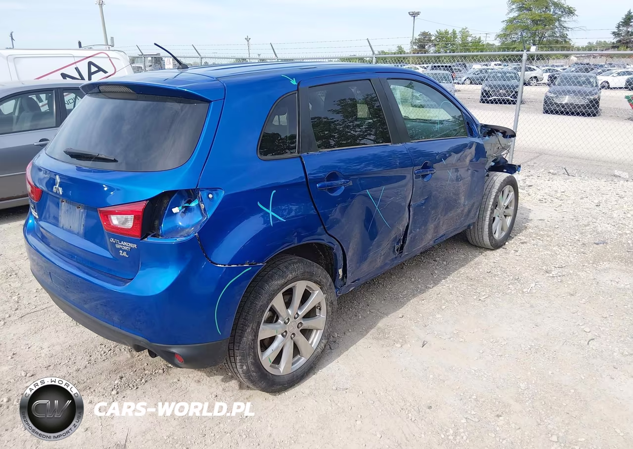 2015 Mitsubishi Outlander Sport Es VIN:4A4AP3AW8FE052713 - 4