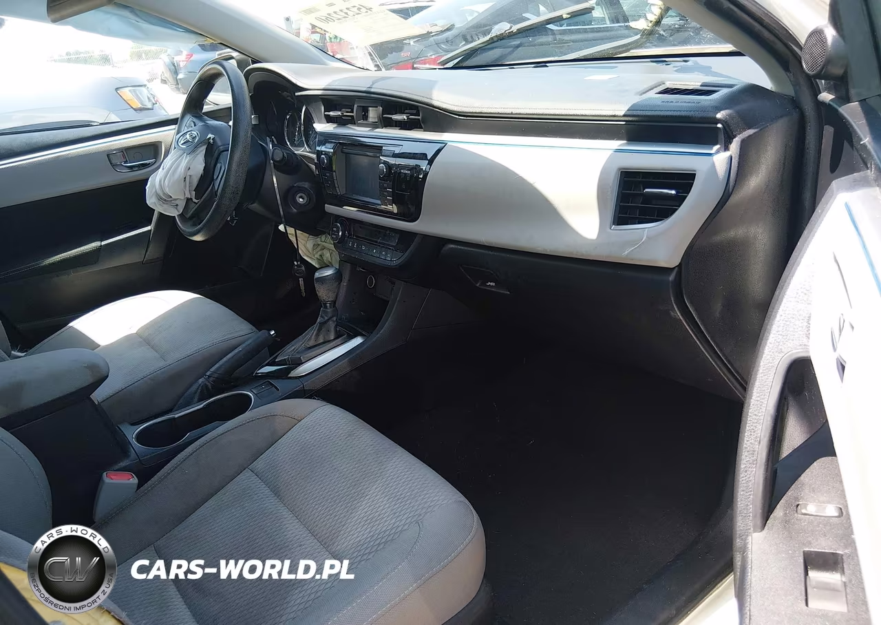 2016 Toyota Corolla Le VIN:2T1BURHE5GC513875 - 5