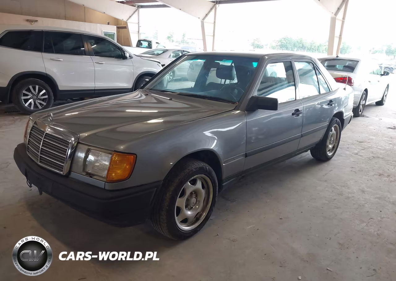 1989 Mercedes-Benz 260 E VIN:WDBEA26D2KB000709 - 2