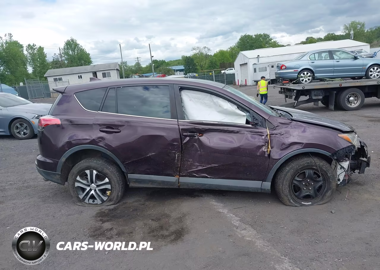 2018 Toyota Rav4 Le VIN:2T3BFREV7JW727892 - 13