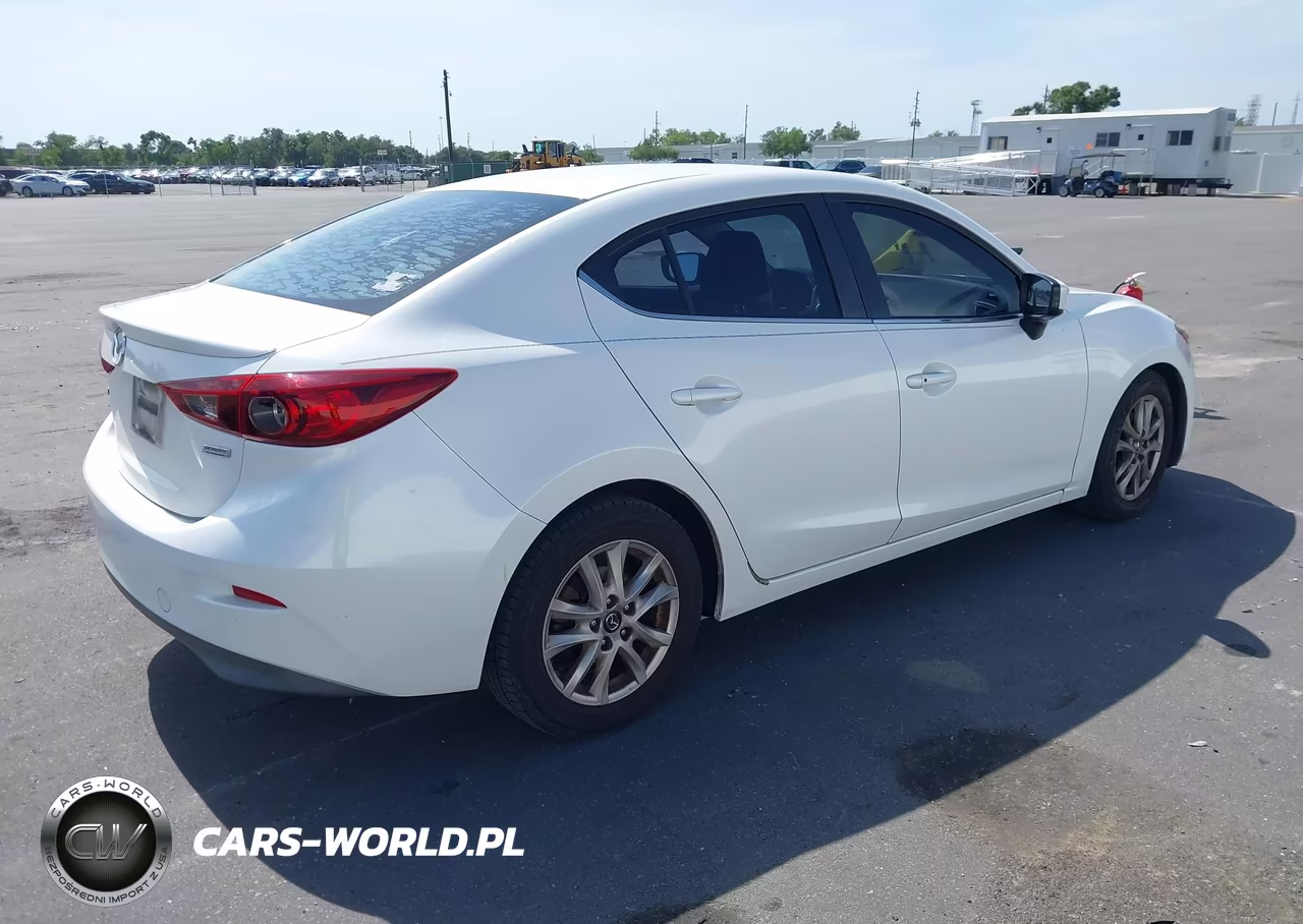 2015 Mazda Mazda3 I Touring VIN:3MZBM1V72FM210885 - 4