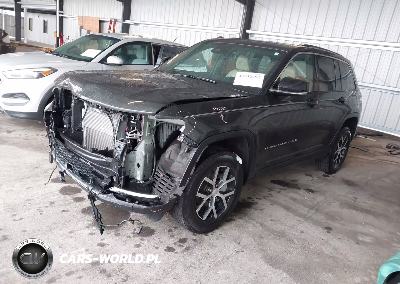 2023 Jeep Grand Cherokee Limited 4X4 VIN:1C4RJHBG7P8822903 - 2