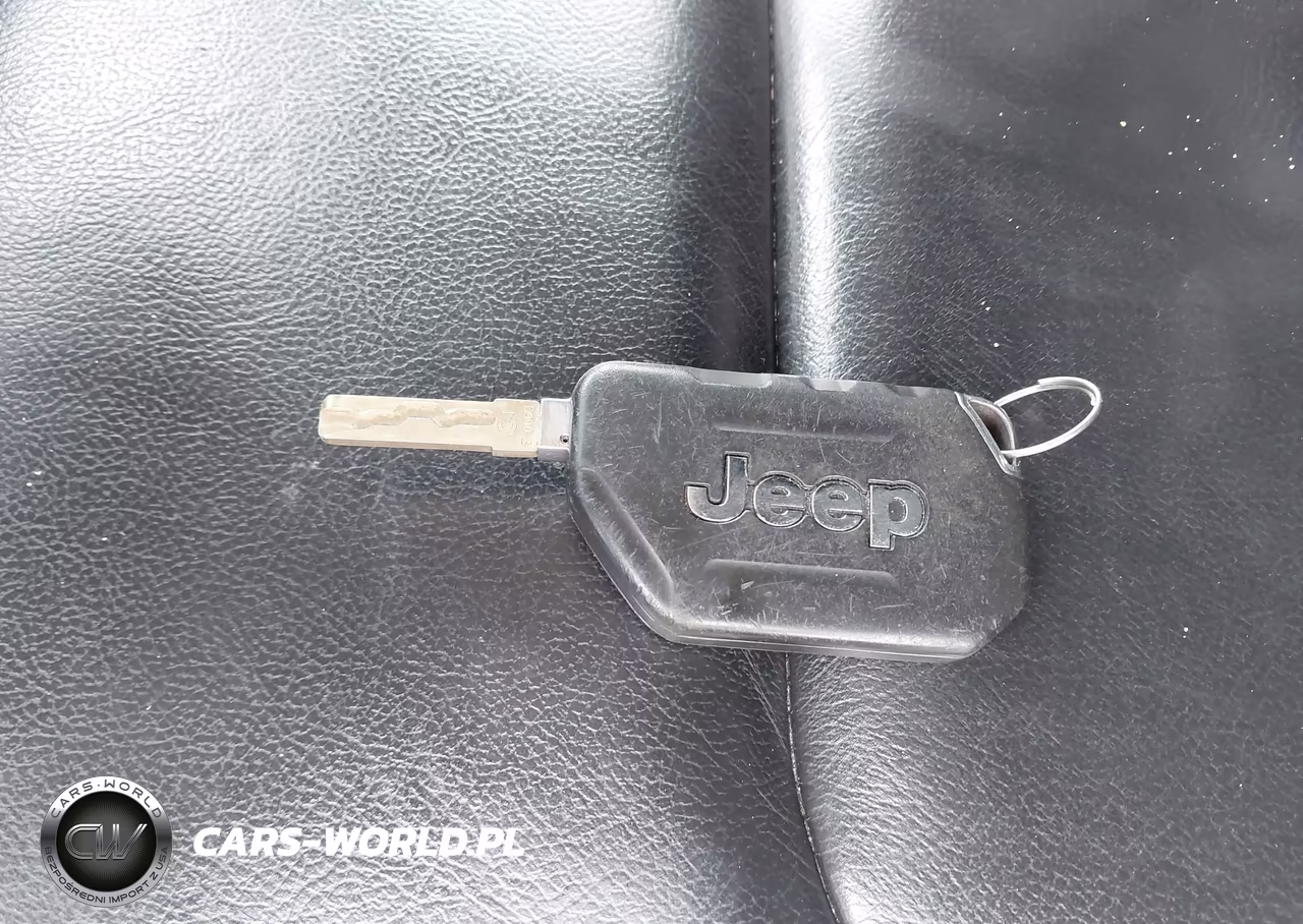 2020 Jeep Gladiator Rubicon 4X4 VIN:1C6JJTBG0LL206779 - 11