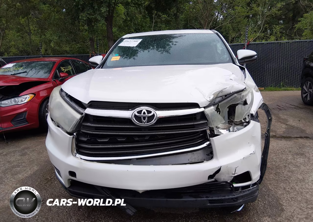 2015 Toyota Highlander Le VIN:5TDZARFH1FS013478 - 13