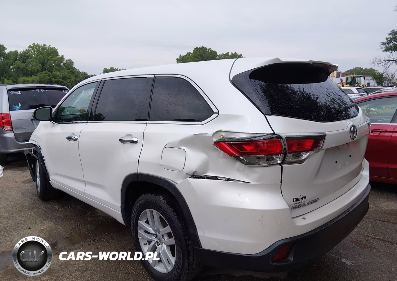 2015 Toyota Highlander Le VIN:5TDZARFH1FS013478 - 3