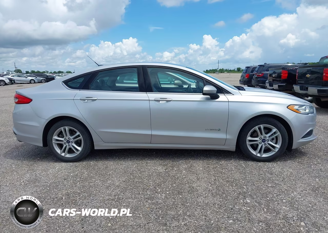 2018 Ford Fusion Hybrid S VIN:3FA6P0UU7JR278954 - 13