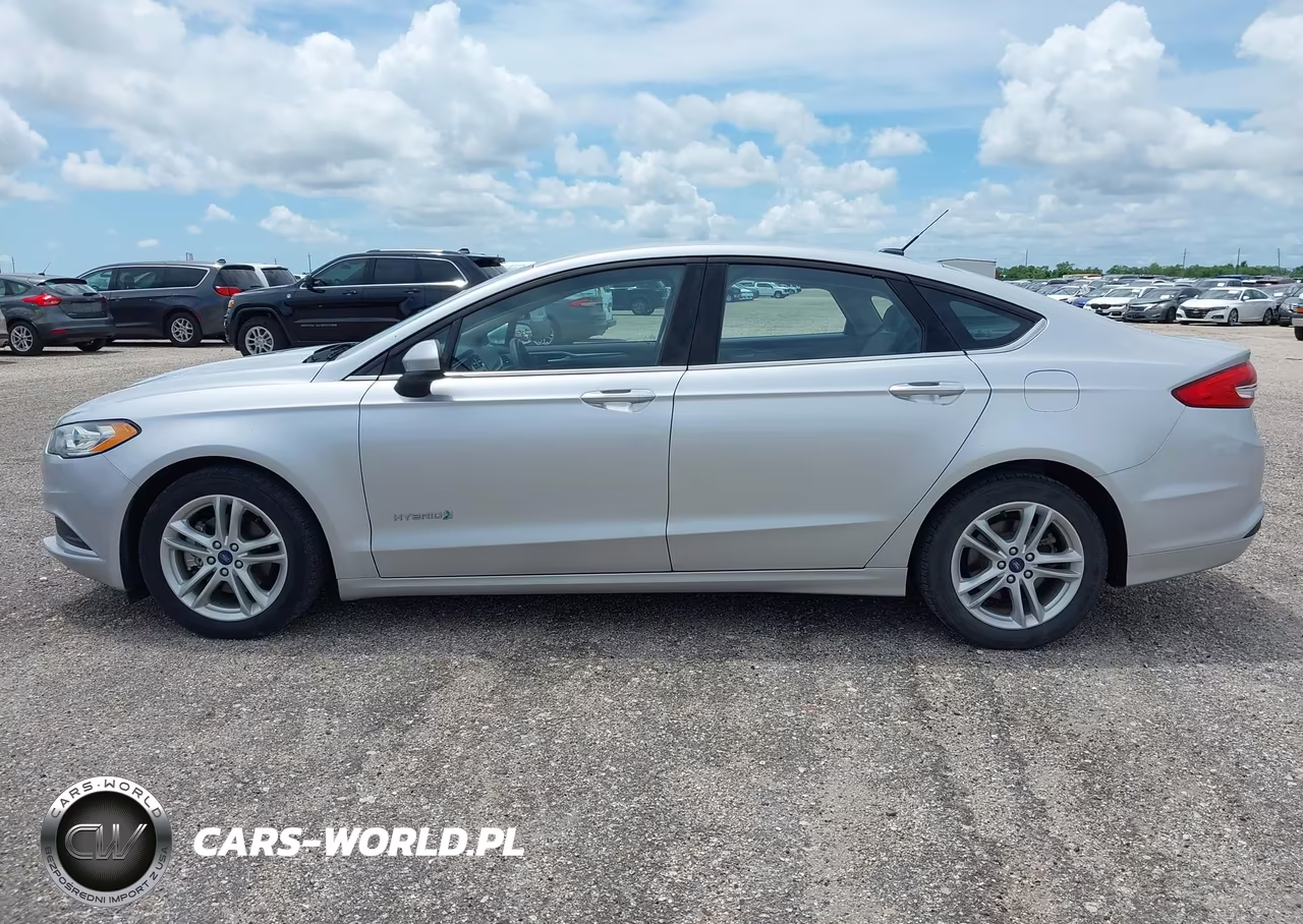 2018 Ford Fusion Hybrid S VIN:3FA6P0UU7JR278954 - 14