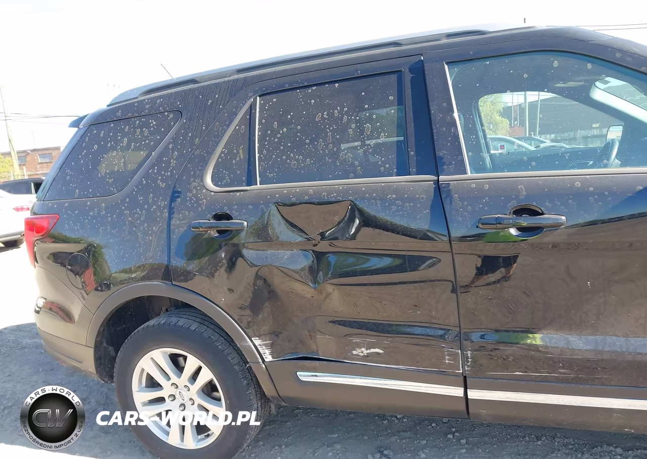 2019 Ford Explorer Xlt VIN:1FM5K8DH6KGA45920 - 18