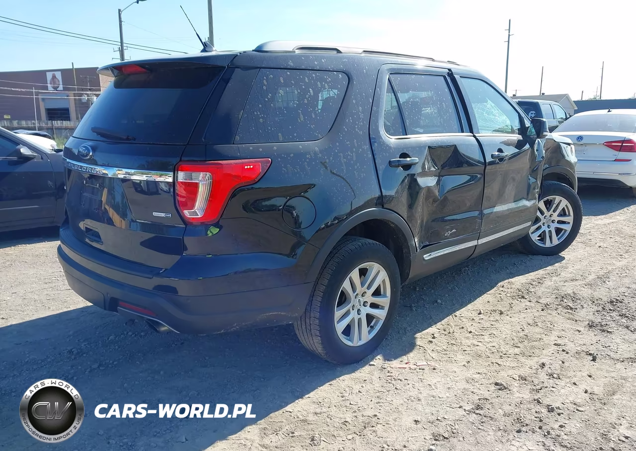 2019 Ford Explorer Xlt VIN:1FM5K8DH6KGA45920 - 4
