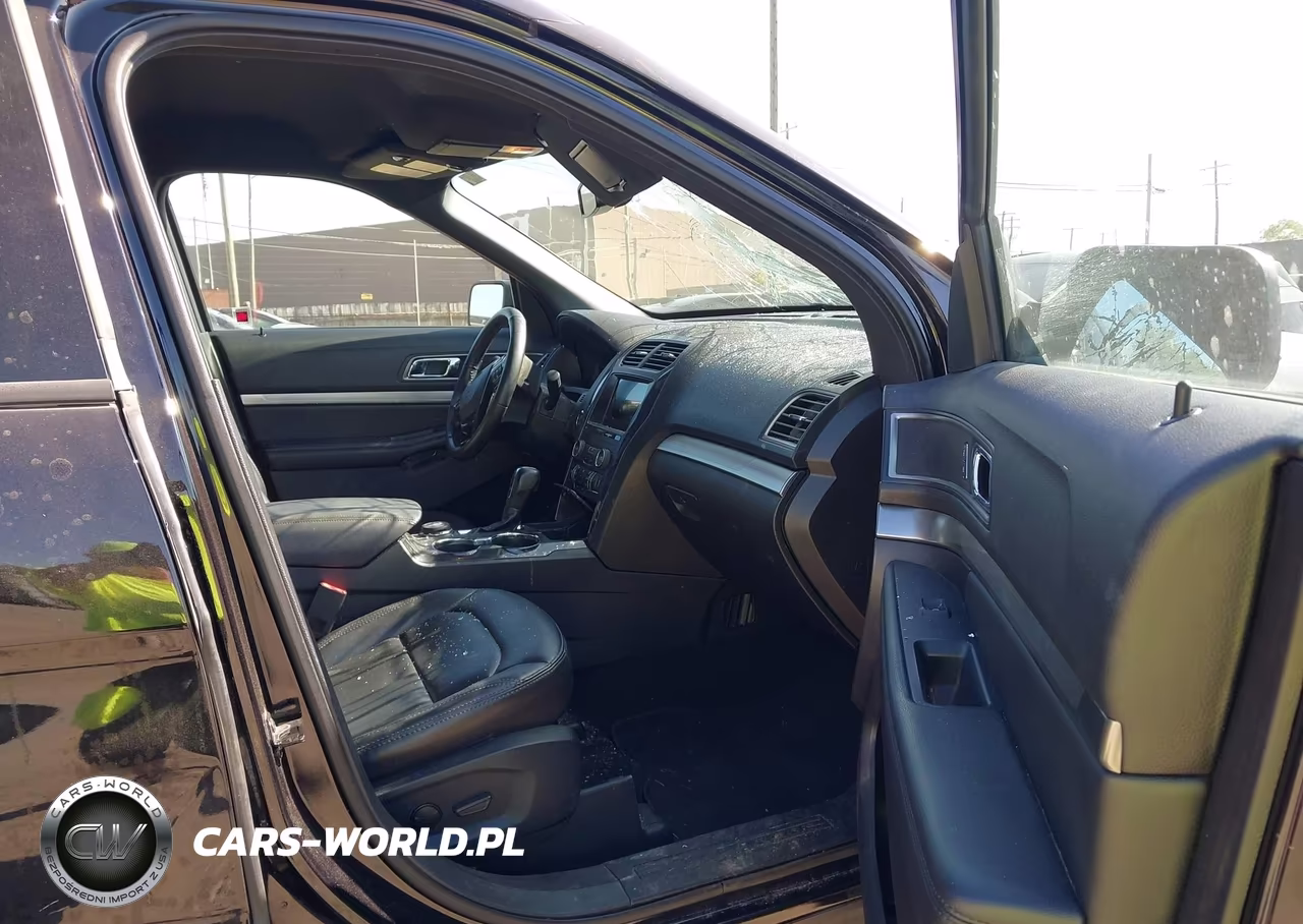 2019 Ford Explorer Xlt VIN:1FM5K8DH6KGA45920 - 5