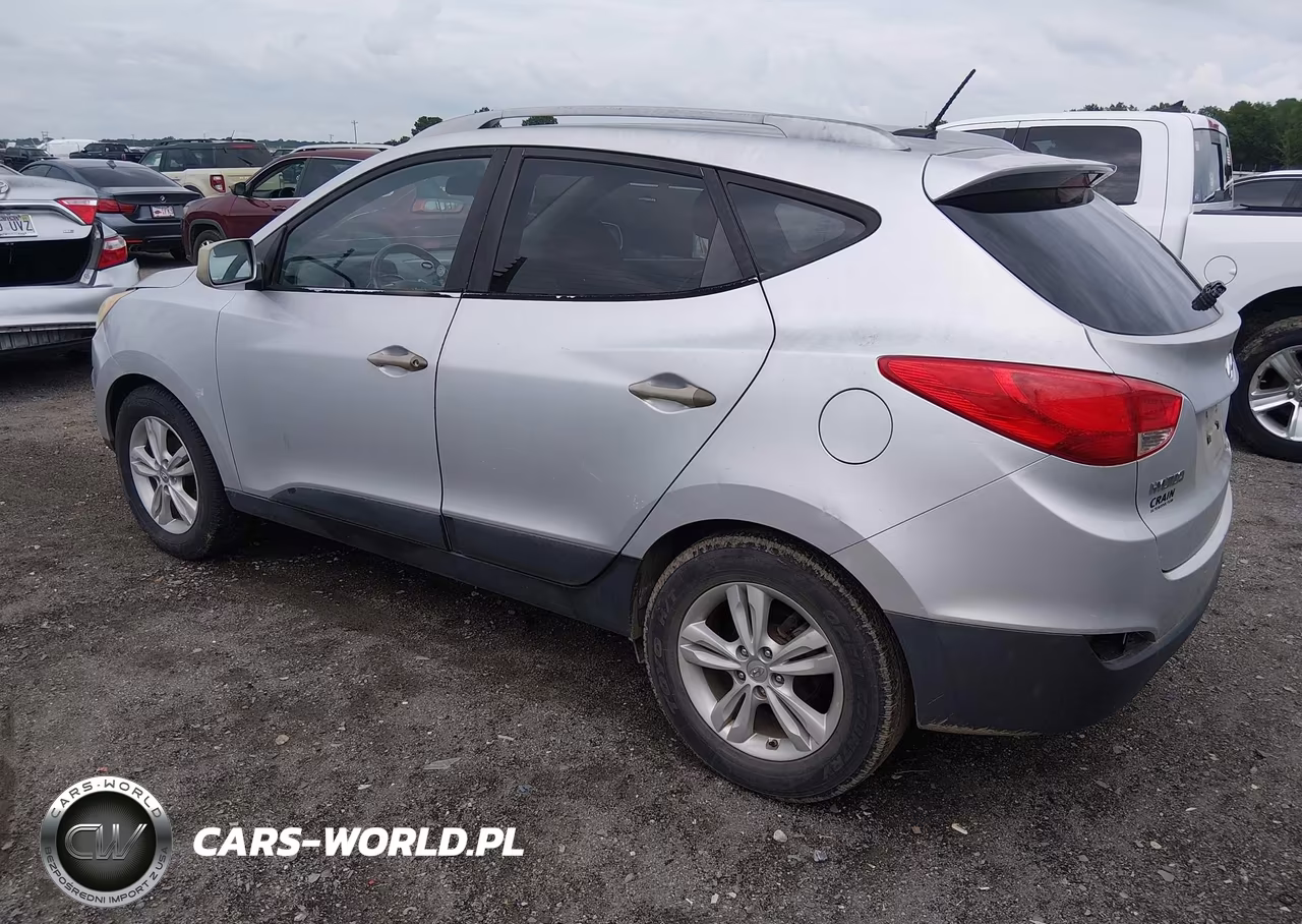 2010 Hyundai Tucson Gls VIN:KM8JU3ACXAU095661 - 3