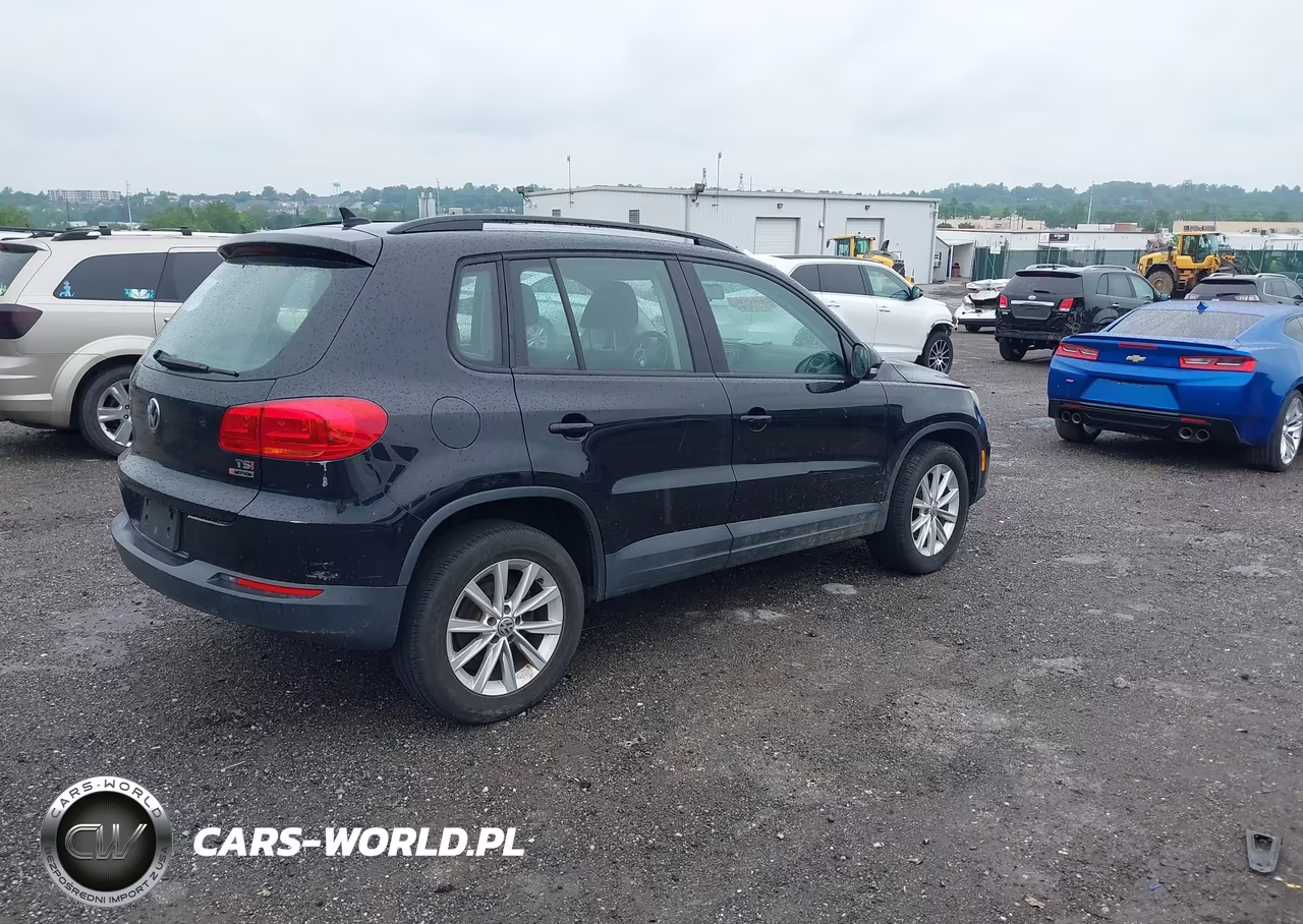 2018 Volkswagen Tiguan Limited 2.0T VIN:WVGBV7AX0JK001715 - 4