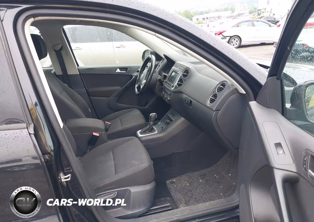 2018 Volkswagen Tiguan Limited 2.0T VIN:WVGBV7AX0JK001715 - 5