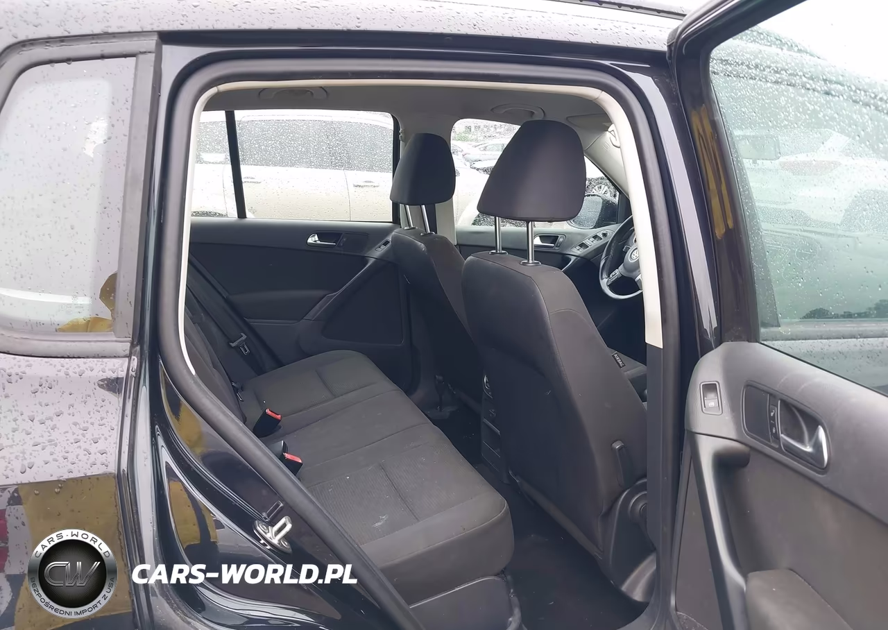 2018 Volkswagen Tiguan Limited 2.0T VIN:WVGBV7AX0JK001715 - 8