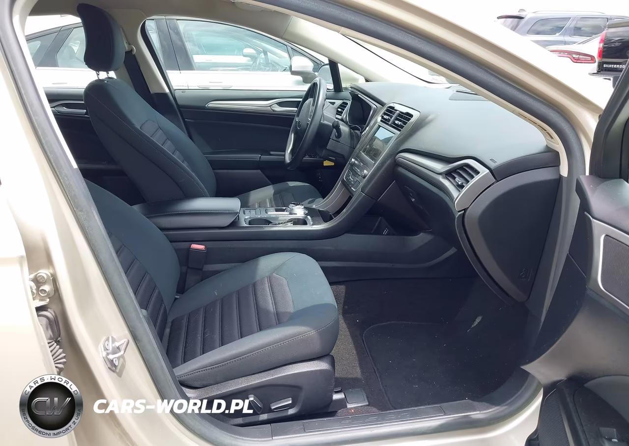 2019 Ford Fusion Hybrid Se VIN:3FA6P0LU8KR149494 - 5