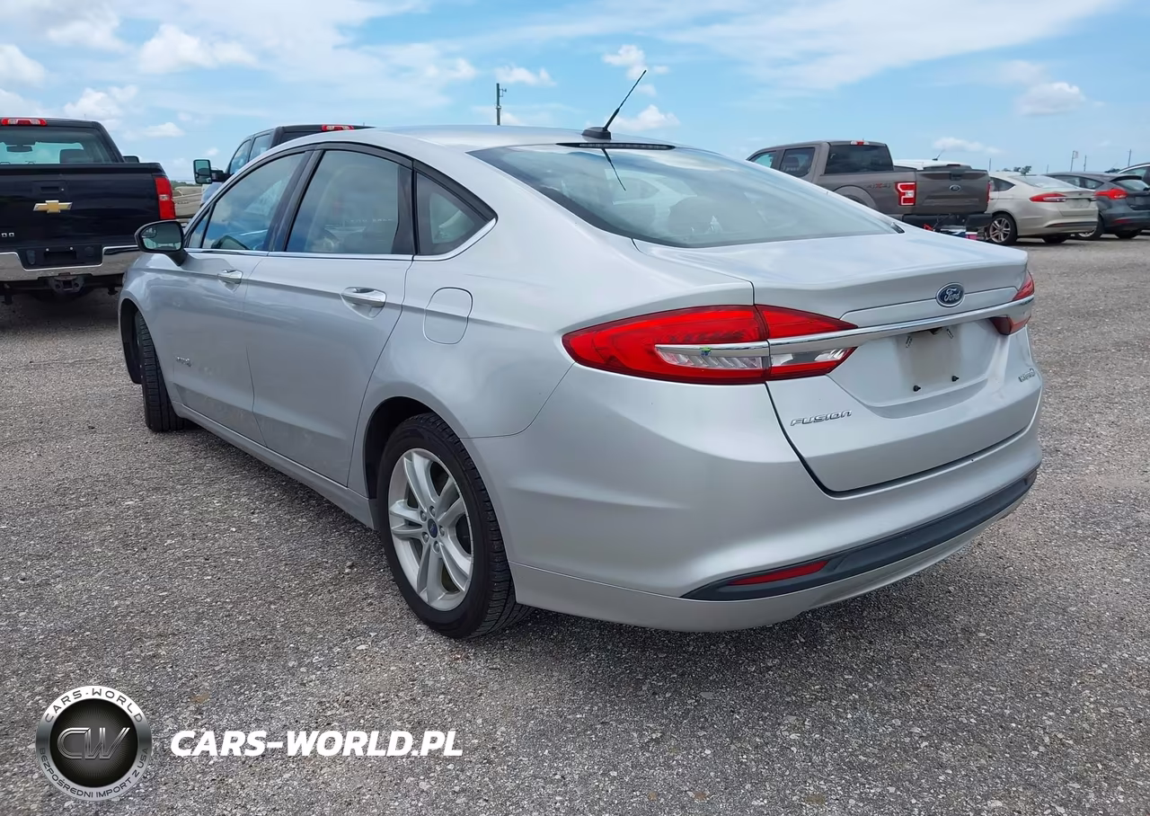 2018 Ford Fusion Hybrid S VIN:3FA6P0UU3JR261648 - 3