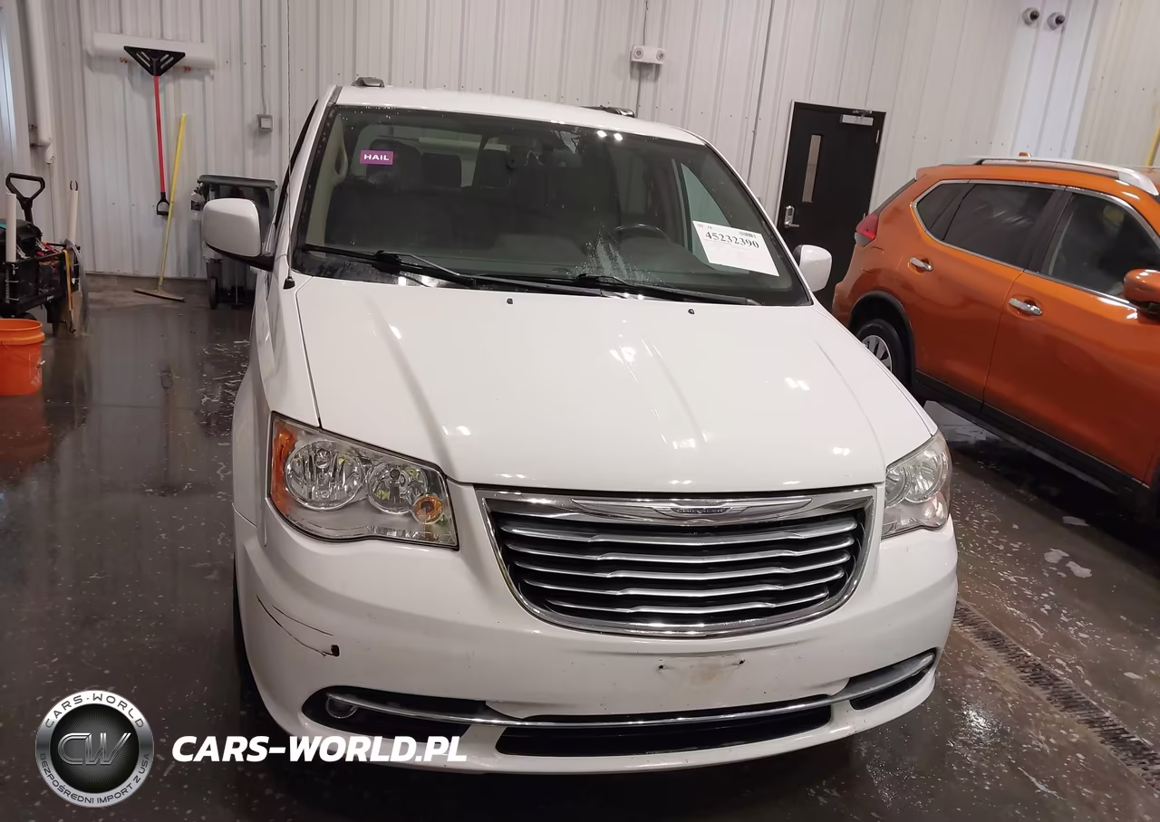 2015 Chrysler Town & Country Touring VIN:2C4RC1BG5FR563087 - 12