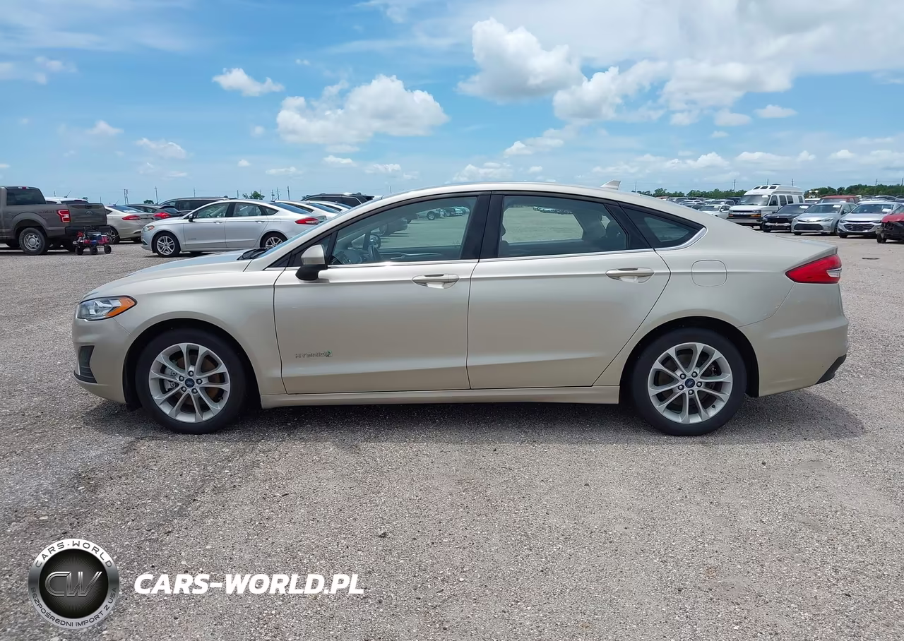 2019 Ford Fusion Hybrid Se VIN:3FA6P0LU4KR149492 - 14