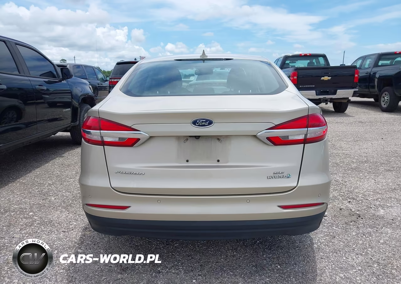 2019 Ford Fusion Hybrid Se VIN:3FA6P0LU4KR149492 - 16