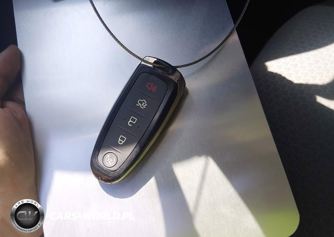 2019 Ford Escape Se VIN:1FMCU9GD3KUC22408 - 11