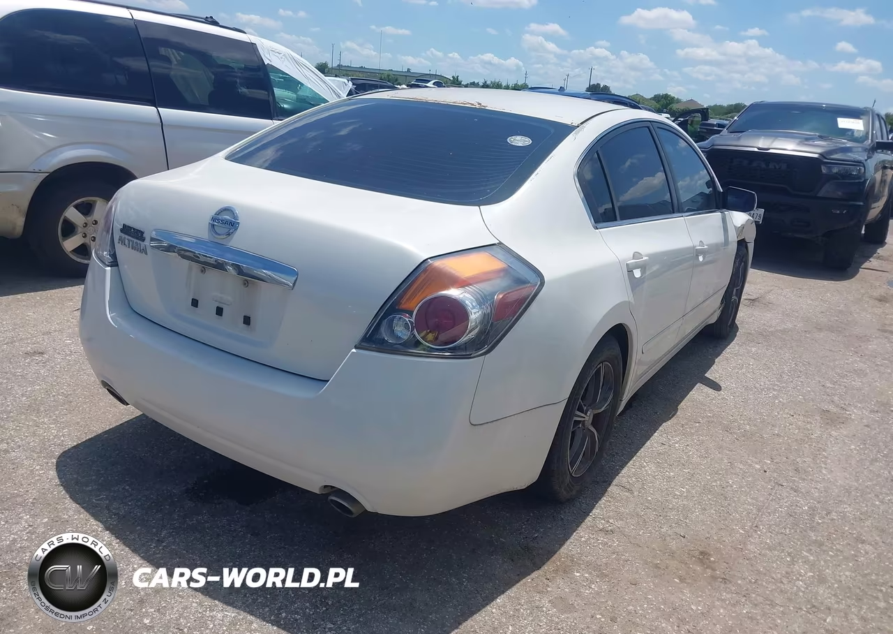 2012 Nissan Altima 2.5 VIN:1N4AL2AP4CC244570 - 4