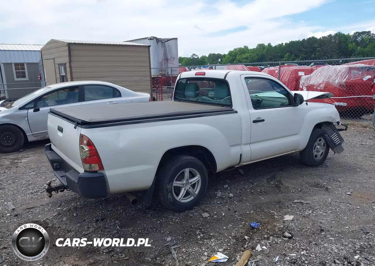 2013 Toyota Tacoma VIN:5TFNX4CNXDX023721 - 4