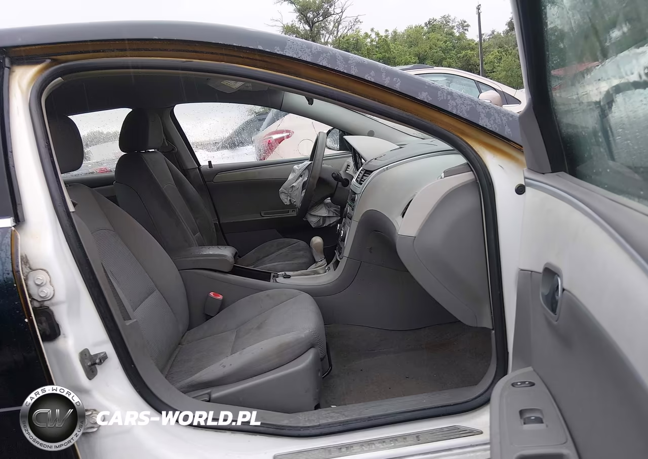 2009 Chevrolet Malibu Ls VIN:1G1ZG57B09F108225 - 5