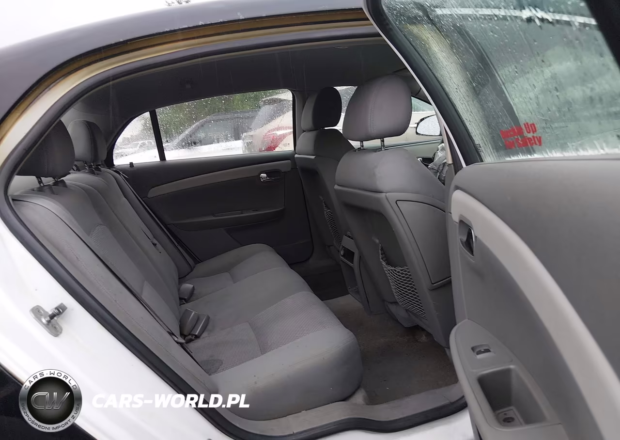 2009 Chevrolet Malibu Ls VIN:1G1ZG57B09F108225 - 8