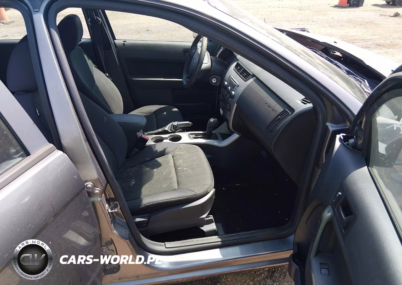 2010 Ford Focus Se VIN:1FAHP3FN2AW278843 - 5