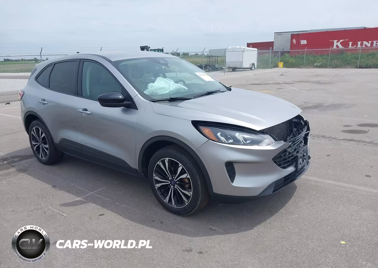 2021 Ford Escape Se