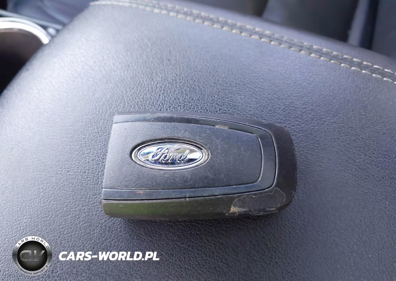 2017 Ford Edge Titanium VIN:2FMPK3K91HBB75336 - 11