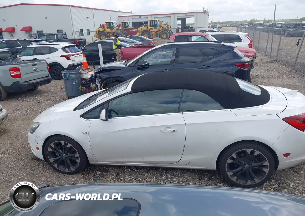 2018 Buick Cascada Premium VIN:W04WH3N59JG033316 - 14