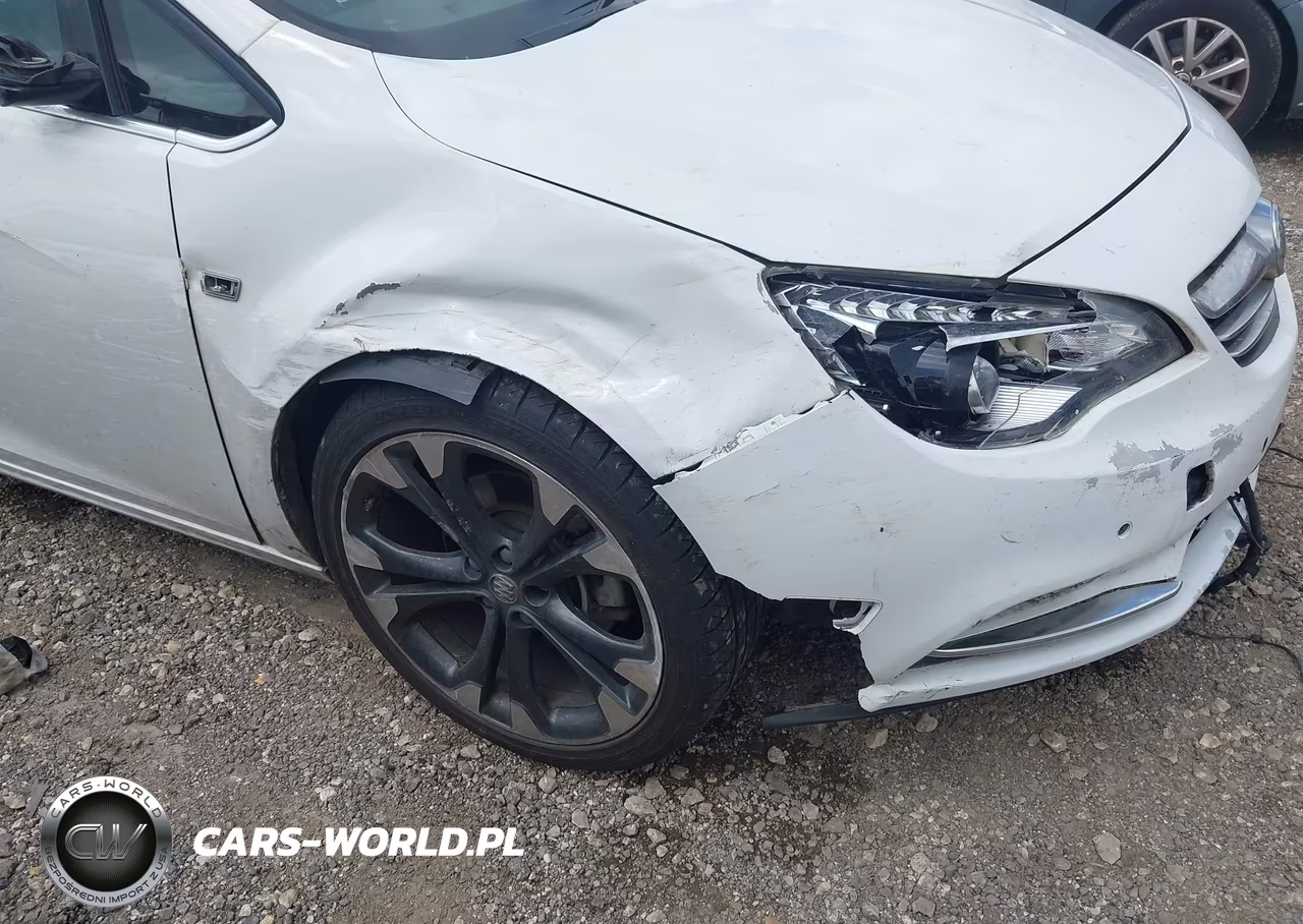2018 Buick Cascada Premium VIN:W04WH3N59JG033316 - 17