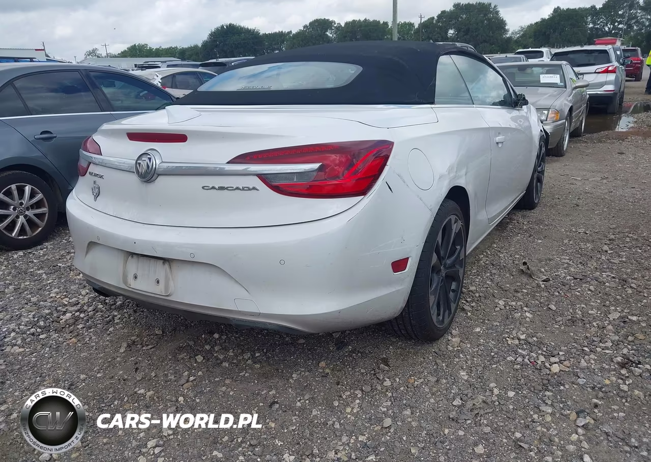 2018 Buick Cascada Premium VIN:W04WH3N59JG033316 - 4