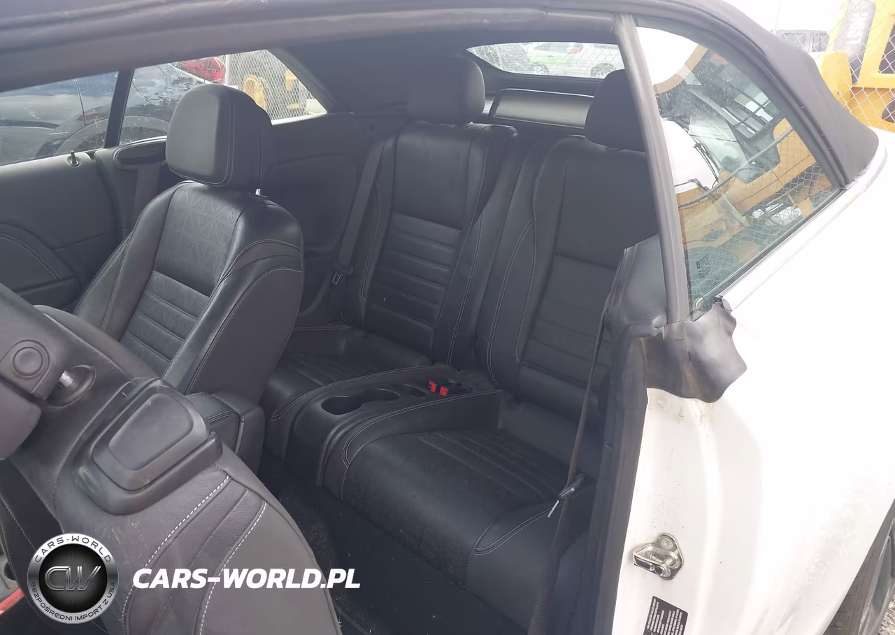 2018 Buick Cascada Premium VIN:W04WH3N59JG033316 - 8