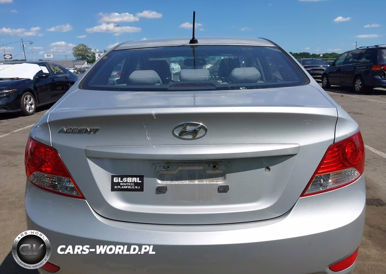2013 Hyundai Accent Gls VIN:KMHCT4AE2DU400139 - 16