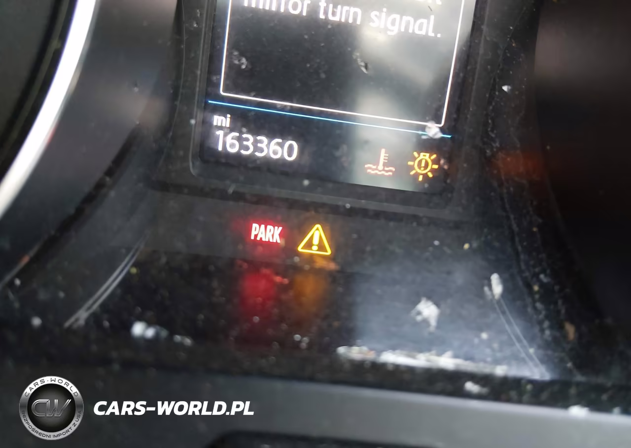 2018 Volkswagen Tiguan 2.0T S VIN:3VV1B7AX0JM075042 - 16