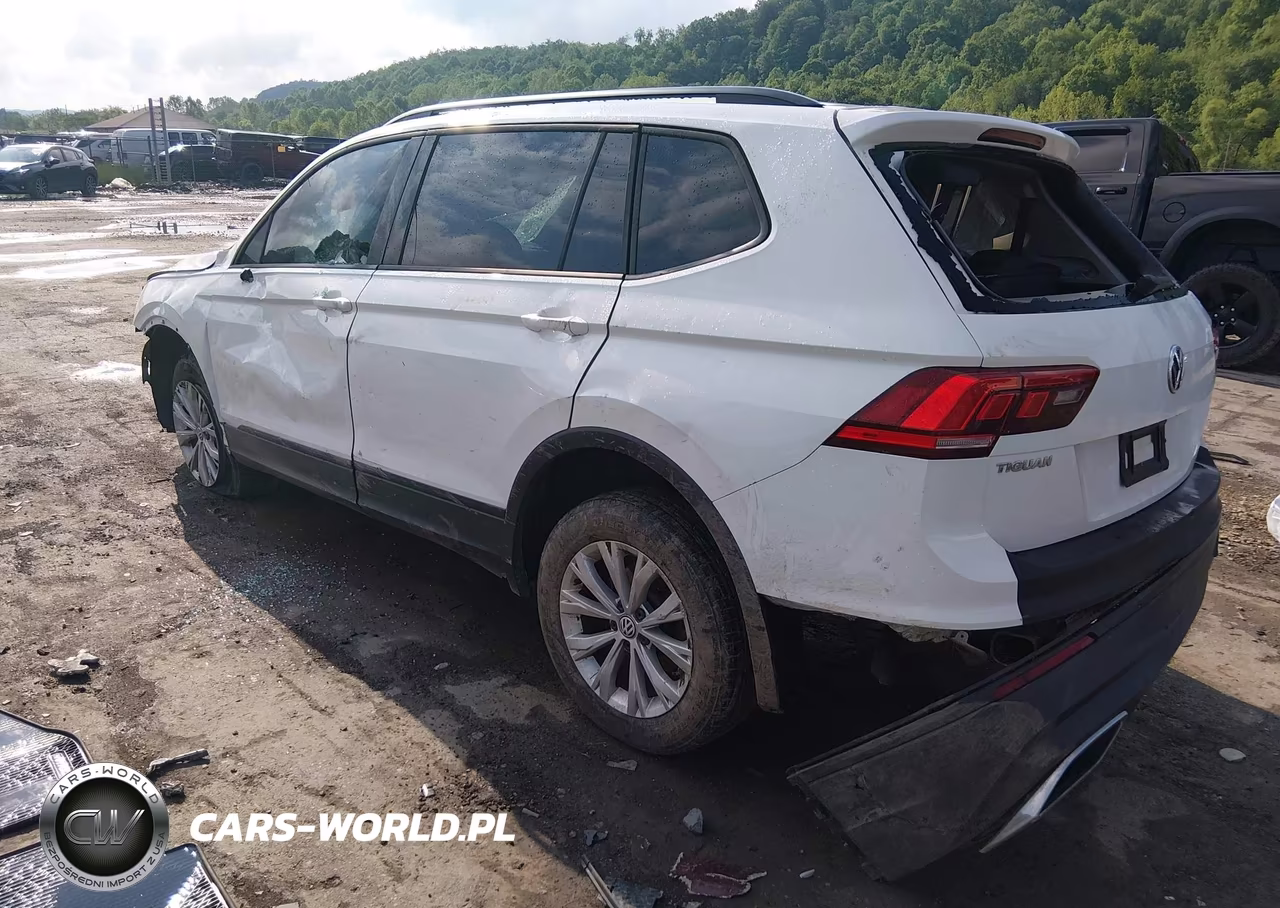 2018 Volkswagen Tiguan 2.0T S VIN:3VV1B7AX0JM075042 - 3