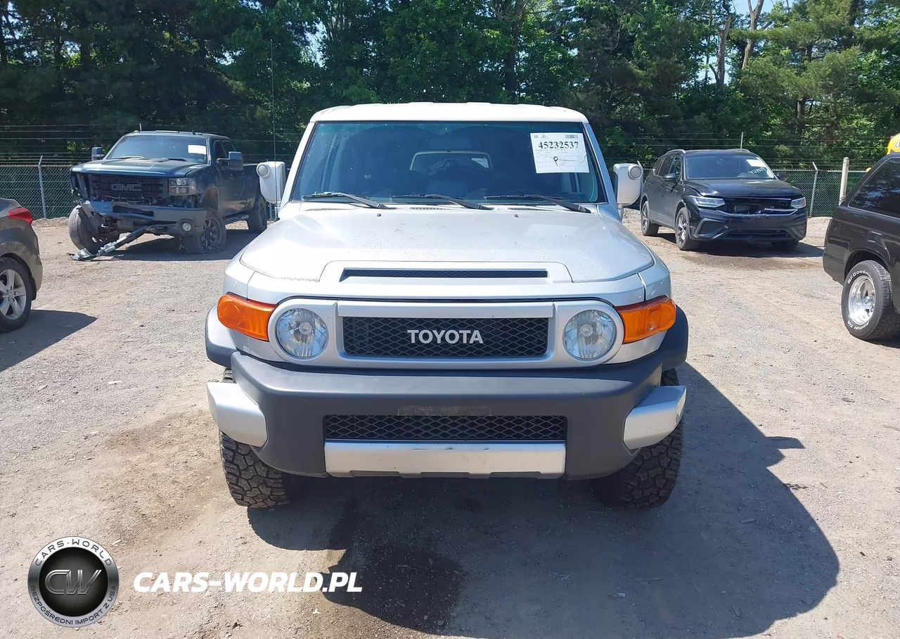 2008 Toyota Fj Cruiser VIN:JTEBU11F28K052747 - 12