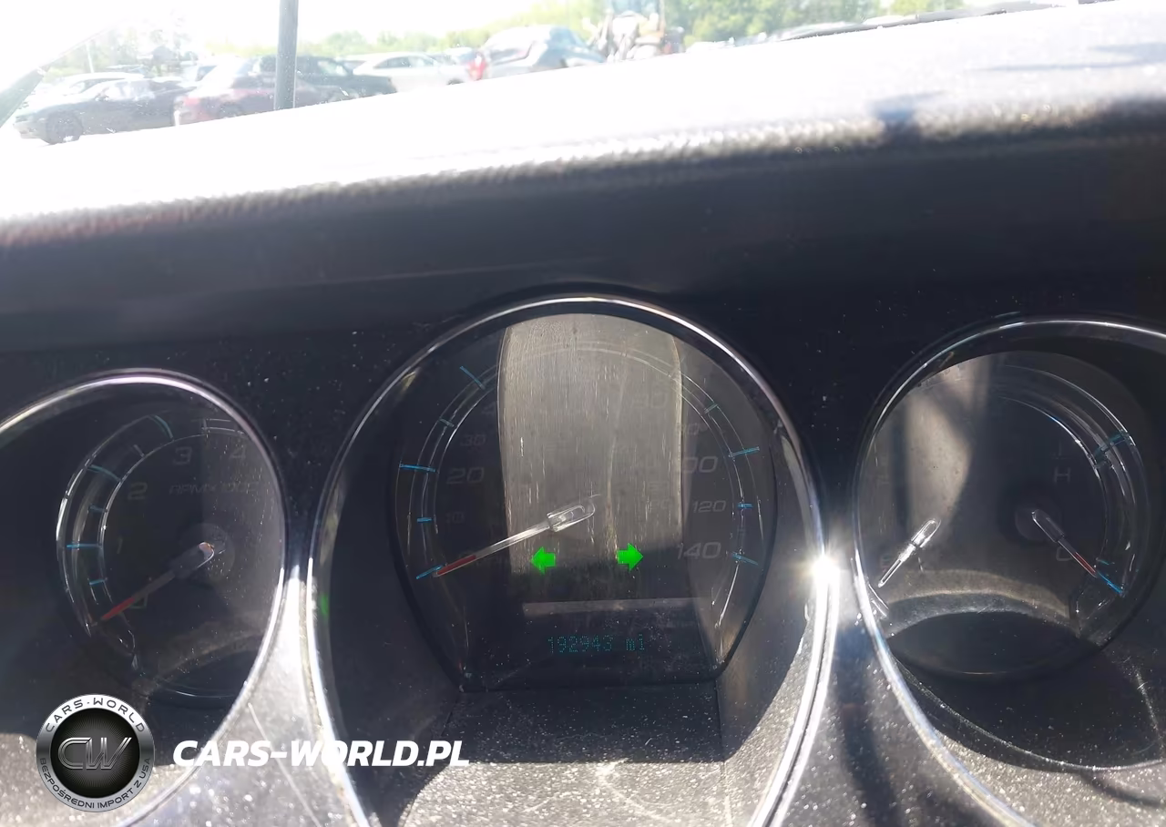 2011 Ford Taurus Limited VIN:1FAHP2FW0BG189903 - 7