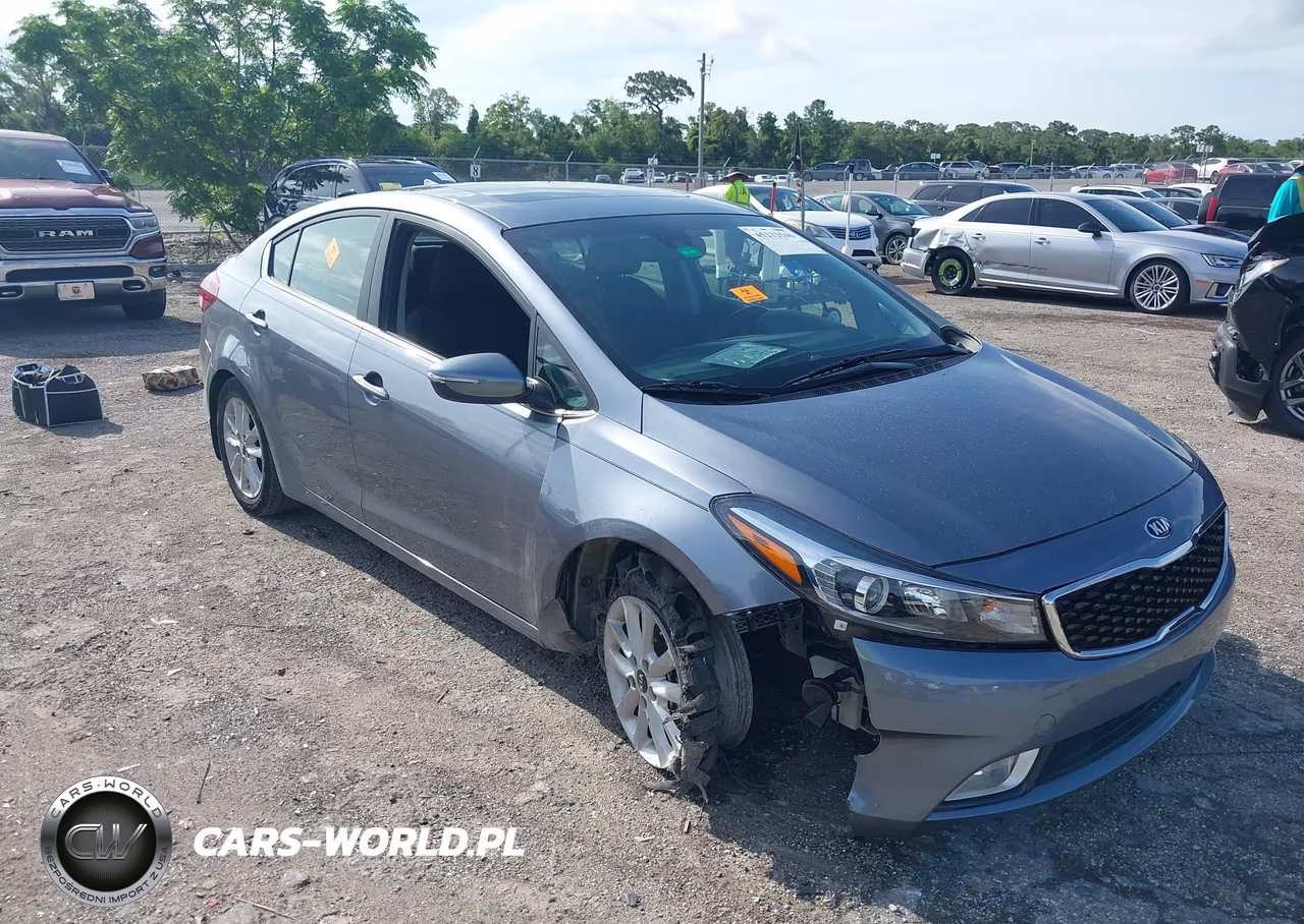 2017 Kia Forte S – zdjęcie 1 z 15