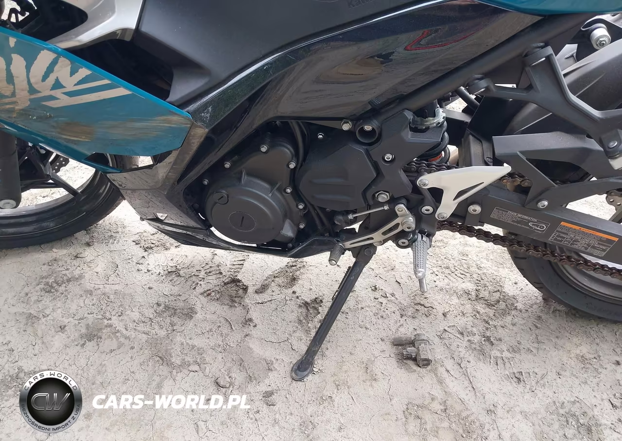 2021 Kawasaki Ex400 VIN:JKAEXKH10MDAB5700 - 9