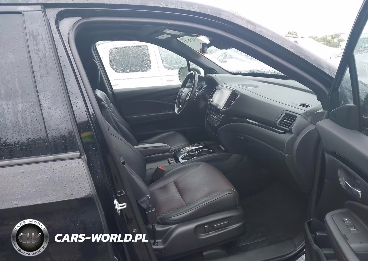 2021 Honda Ridgeline Black Edition VIN:5FPYK3F87MB013340 - 5