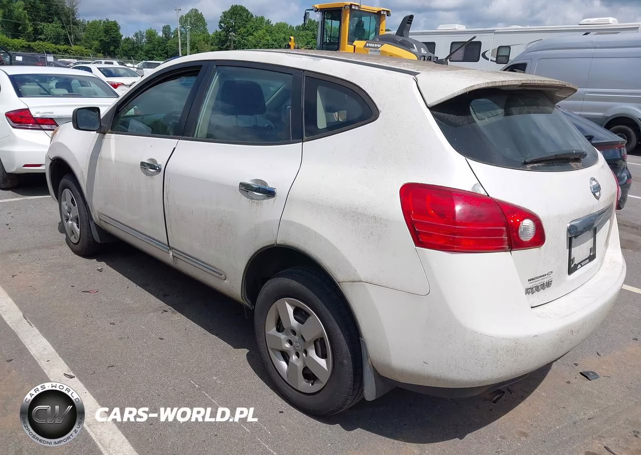2013 Nissan Rogue S VIN:JN8AS5MV2DW650831 - 3