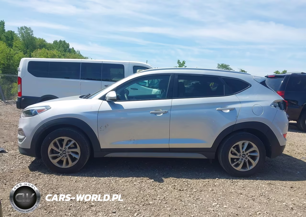 2018 Hyundai Tucson Sel VIN:KM8J3CA45JU693250 - 15