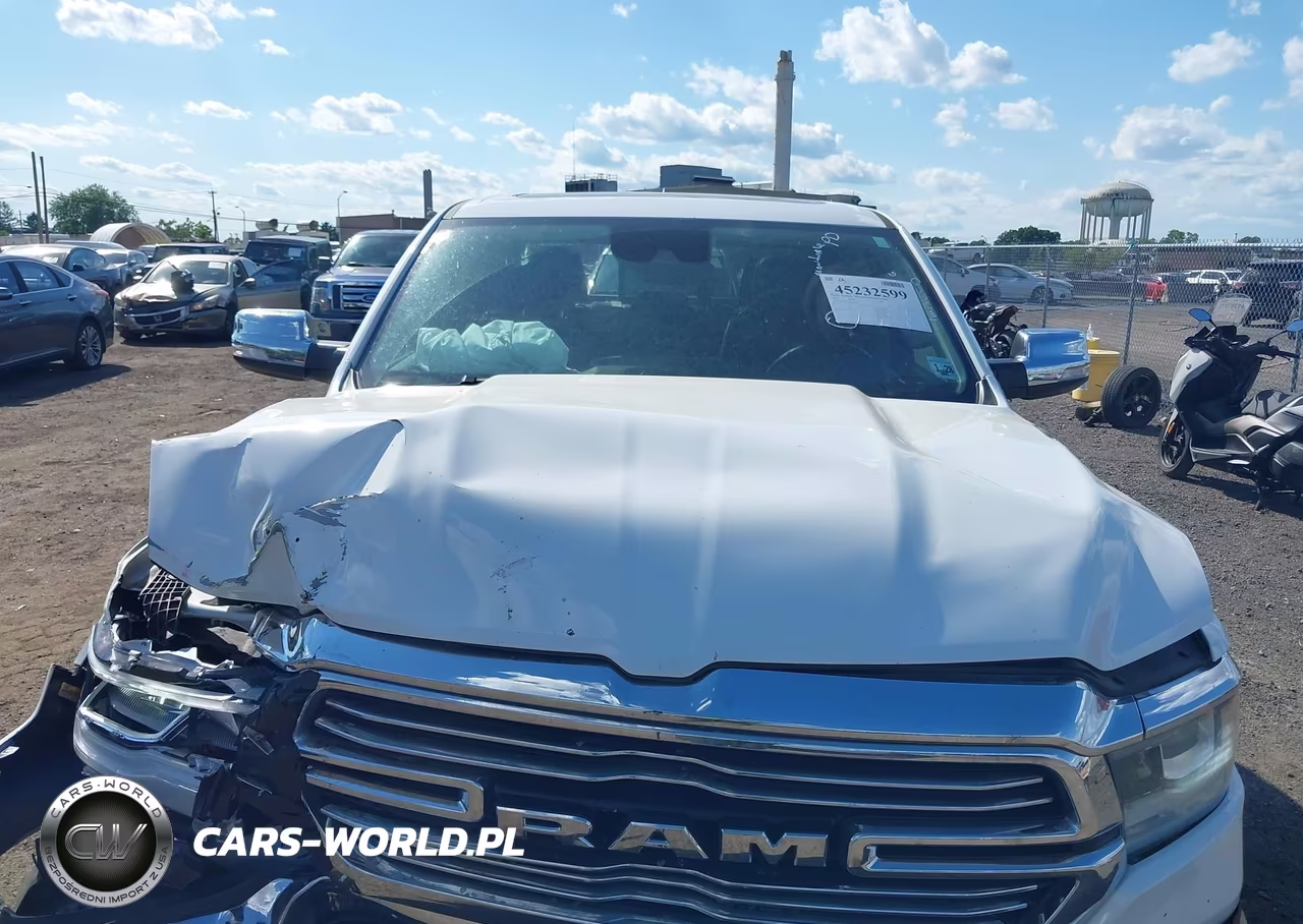 2022 Ram 1500 Laramie 4X4 5'7 Box VIN:1C6SRFJT4NN381007 - 10